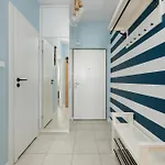 Sun Seasons 24 Cosy With Parking By Renters Appartement