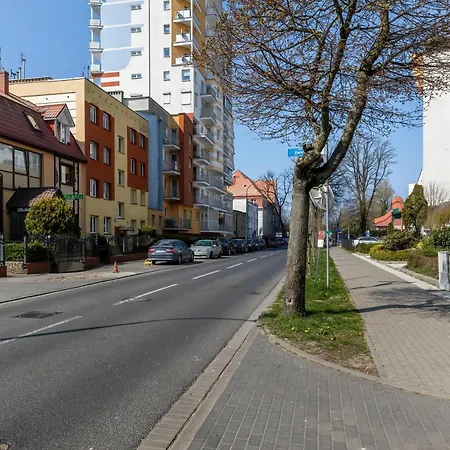 Sun Seasons 24 Cosy With Parking By Renters Appartement