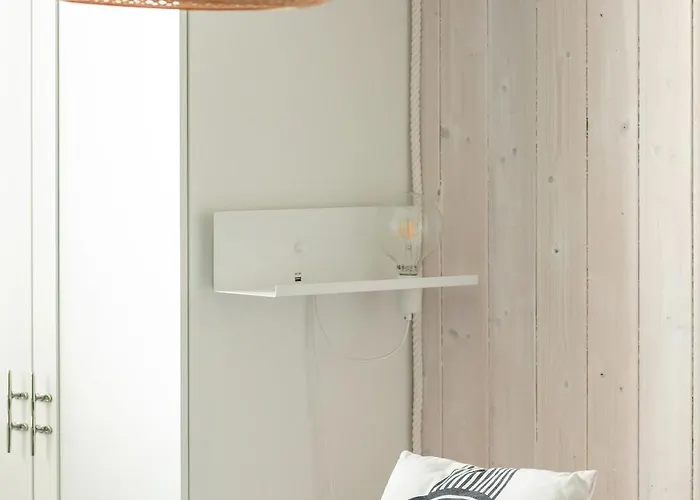 Sun Seasons 24 Cosy With Parking By Renters